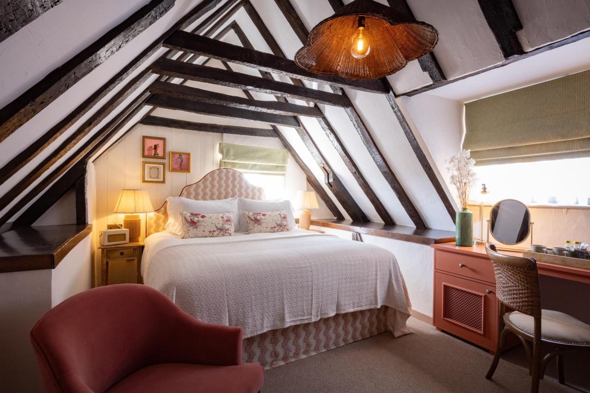 The White Hart - A Heartwood Inn 루이스 외부 사진