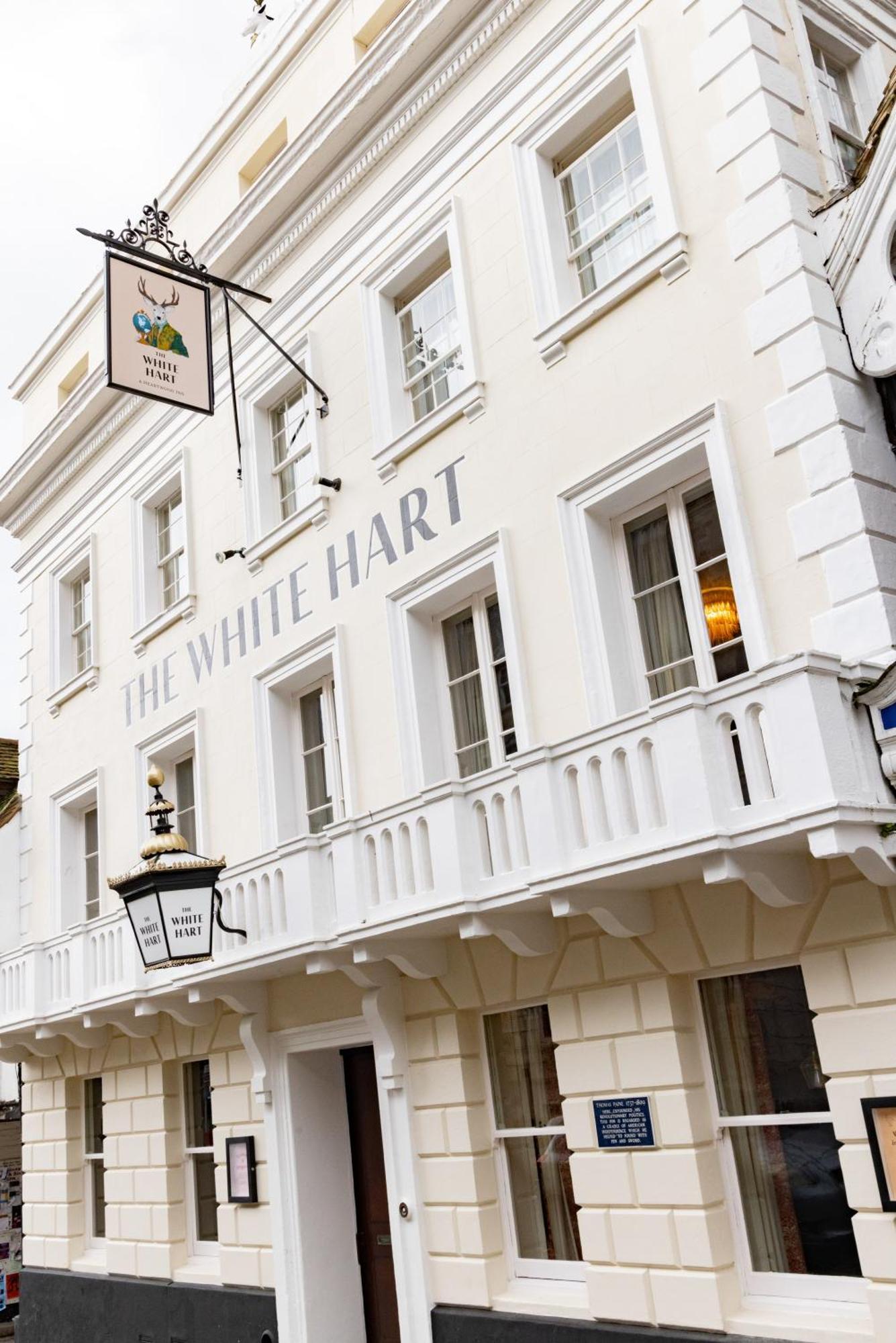 The White Hart - A Heartwood Inn 루이스 외부 사진